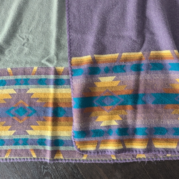 Shawl handmade fibres Aztec design reversible - Picture 4 of 5